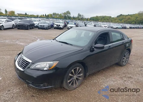 2012 Chrysler 200 S из США, поврежденный, VIN 1C3CCBHG9CN124328